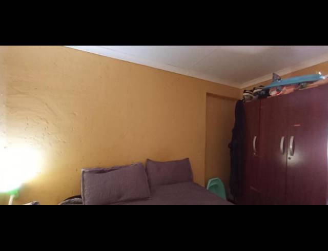 7 BEDROOM HOUSE FOR SALE IN ELSBURG